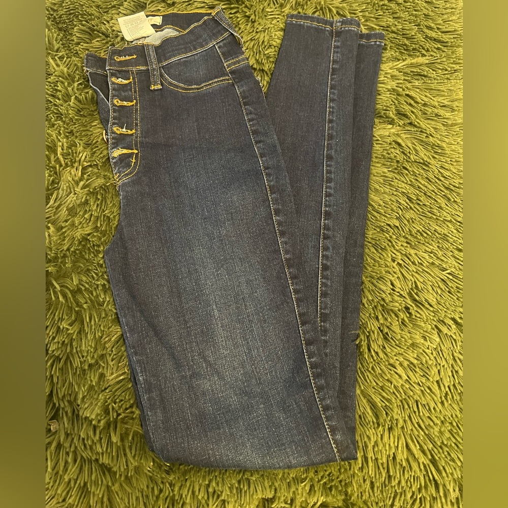 Vibrant jeans